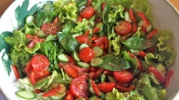 Hardal Soslu Yeşil Salata
