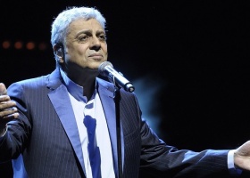 Enrico Macias