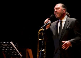 Fatih Erkoç Akustik