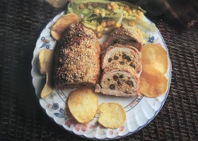 Fıstıklı Tavuk Dolaması
