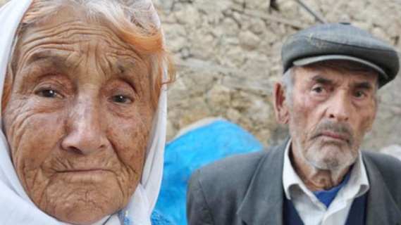 Oğlum Yüzme Bilmez Ki!