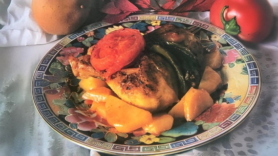 Fırında Sebzeli Tavuk