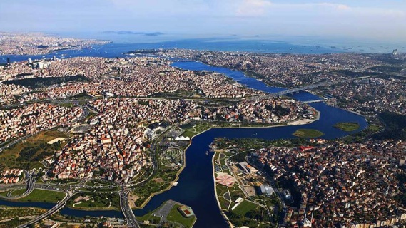 Her Gün İnek Geçidi'nden Geçen İstanbullu