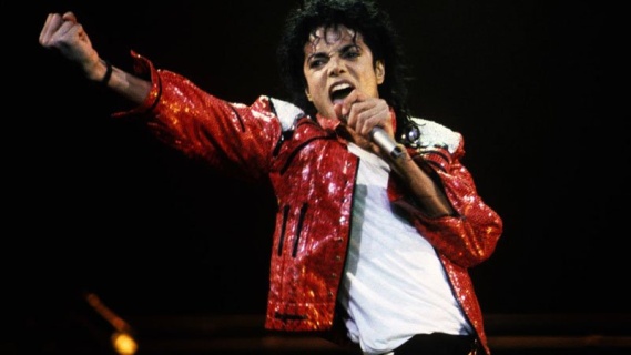  Michael Jackson'ın teninin açılması vitiligo hastalığı yüzünden idi.