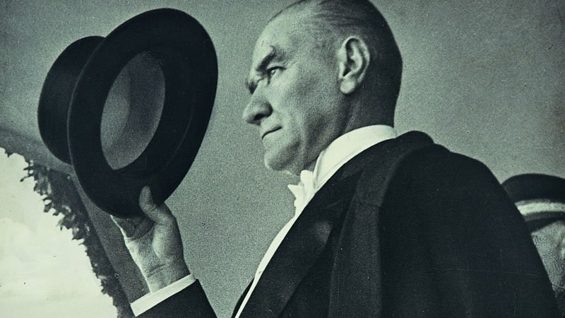 Rüyada Mustafa Kemal Atatürk Görmek