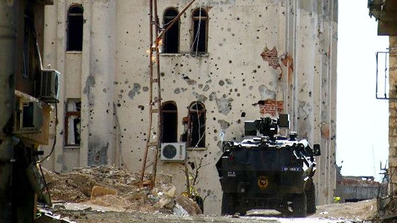 Halk Silvan'ı Terk Ediyor